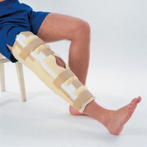 Надрив связок коленного сустава: лечение и восстановление